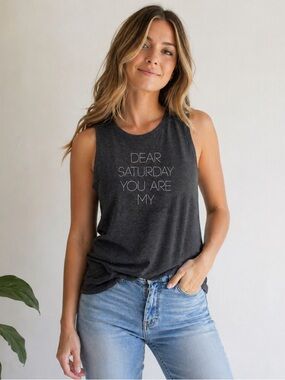 GUC Old Navy “Saturday You’re My Favorite” Graphic Tank Top - 9059